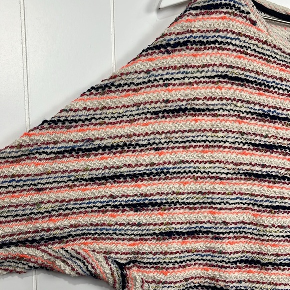 Anthropologie Postmark Womens Crop Sweater M Red Orange Stripes Peekaboo Sleeve - Picture 3 of 9